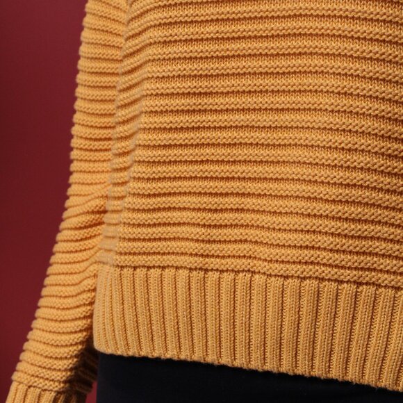 H&M DIVIDED Yellow Knit Sweater - Picture 3 of 8
